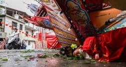 Zehntausende in Taiwan nach Durchzug von Taifun 