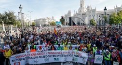 Massendemonstration für Erhalt des staatlichen Rentensystems in Spanien