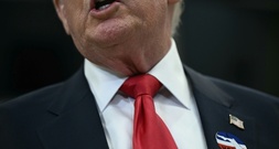 Trump gibt vorzeitig Stimme für US-Kongresswahl ab - Obama attackiert Regierung