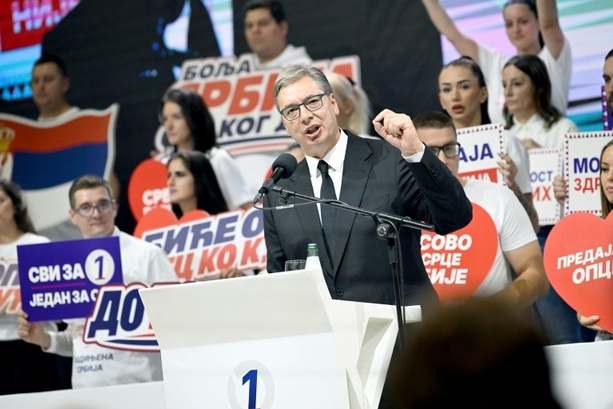 Bild vergr&ouml;&szlig;ern: Parlamentswahl in Serbien: Präsident Vucic will Ministerpräsident werden