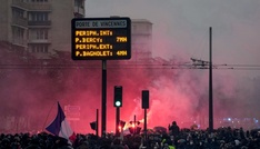 Fast 1000 Festnahmen bei neuen landesweiten Protesten in Frankreich
