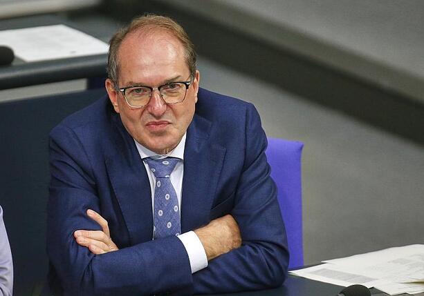 Bild vergr&ouml;&szlig;ern: Linke kritisiert Dobrindt-Pläne gegen Vergesellschaftungen scharf