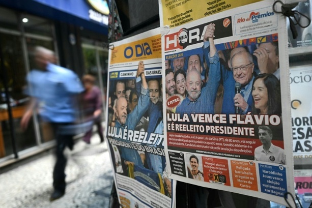 Bild vergr&ouml;&szlig;ern: Erklärung: Partei von Flávio Bolsonaro erkennt Lulas Wiederwahl in Brasilien an