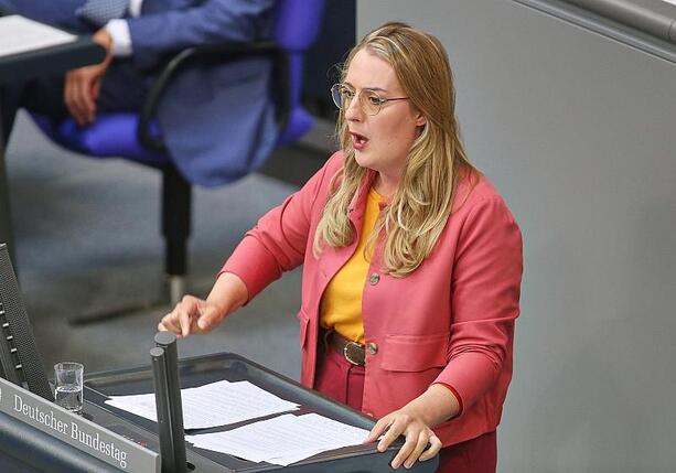 Bild vergr&ouml;&szlig;ern: Grüne fordern Bundespräsidentin mit bundesweiter Bekanntheit
