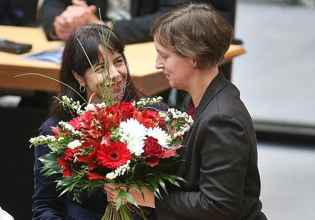 Bild vergr&ouml;&szlig;ern: Berliner Abgeordnetenhaus wählt Klein zur neuen Präsidentin
