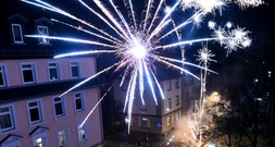 19-Jähriger hortet in Hamburg rund hundert Kilogramm Pyrotechnik