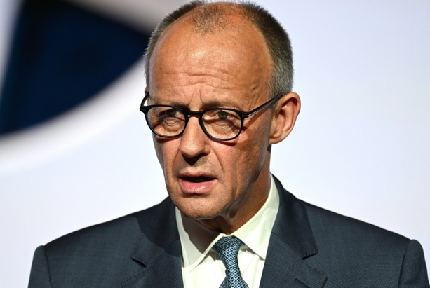 Bild vergr&ouml;&szlig;ern: Merz äußert bei Besuch in Südkorea Hoffnung auf Wiedervereinigung mit dem Norden