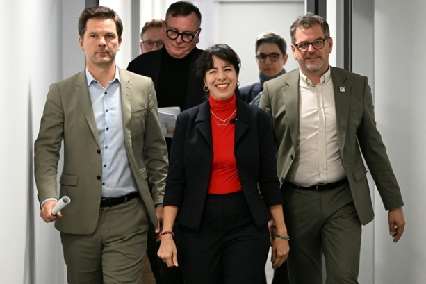 Bild vergr&ouml;&szlig;ern: Berliner SPD lässt Mitglieder über mögliche rot-grün-rote Koalition abstimmen