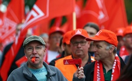 Friedenspflicht in Metall- und Elektroindustrie endet - Warnstreiks ab Sonntag