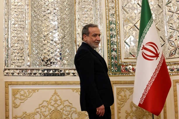 Bild vergr&ouml;&szlig;ern: Araghtschi: Iran sieht derzeit keine Notwendigkeit für Gespräche mit den USA
