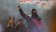 Zusammenstöße mit der Polizei nach 